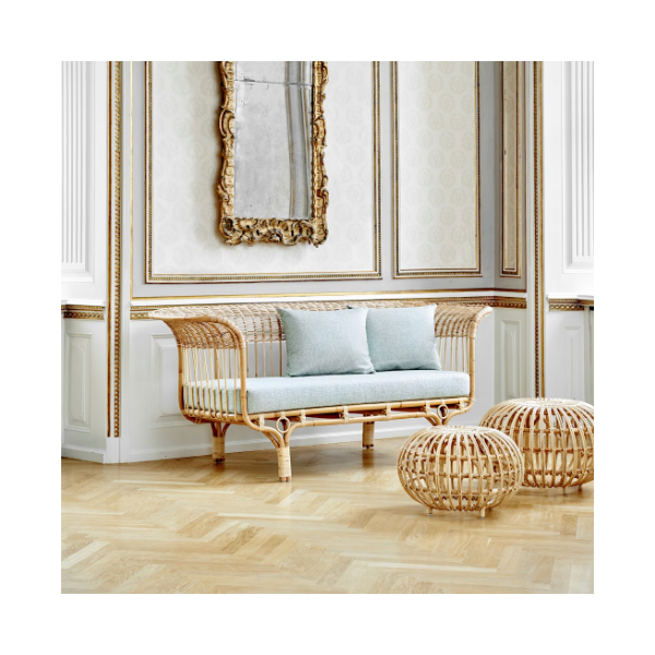 Belladonna sofa