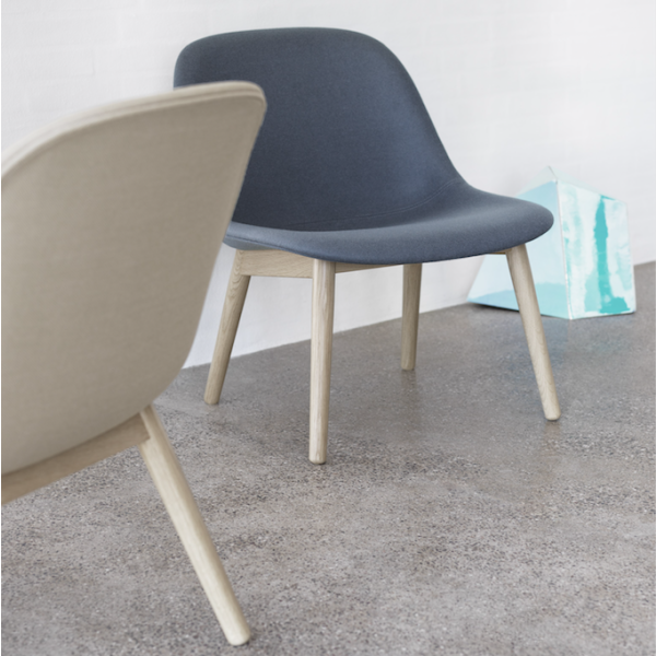 muuto_Fiber Lounge Chair_wood base