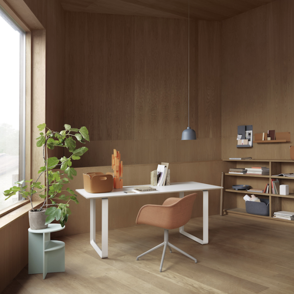 muuto_halves sidetable_sage green