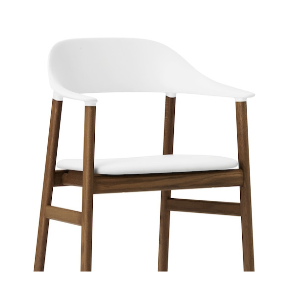 normann-copenhagen-herit-armchair-dark-oak-Leather