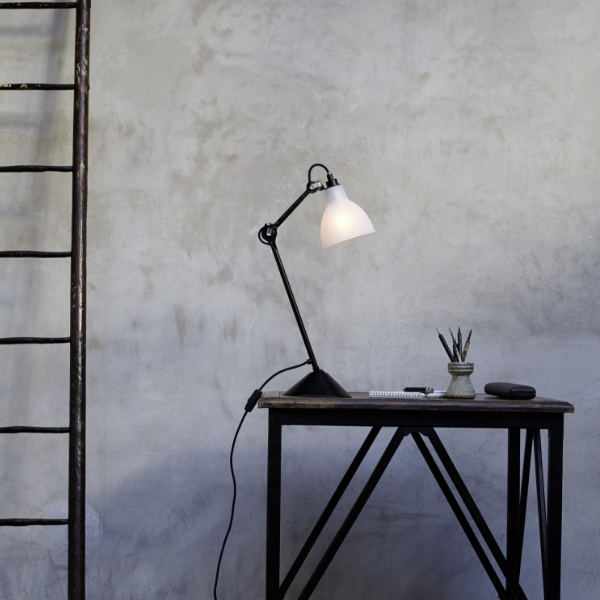 Lampe Gras N° 205_black body