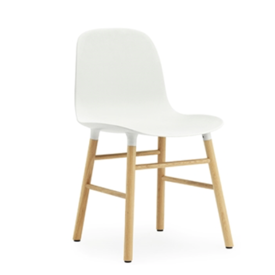 Form tuoli, tammipuinen runko, 6 värivaihtoehtoa