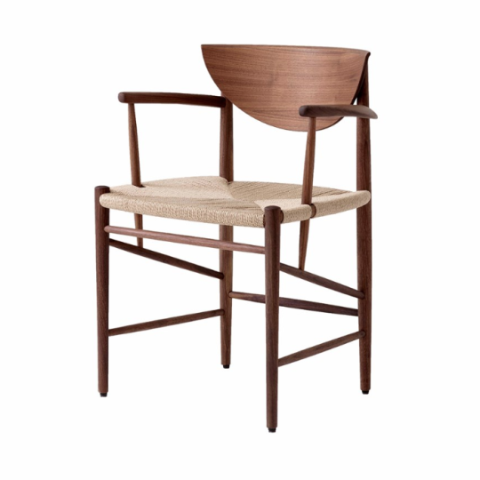 &tradition_Drawn Chair Hm4_oiled walnut