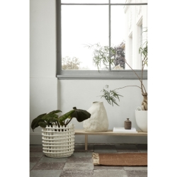 Fermliving Kona Display Table