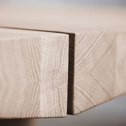 Bolia Alp Dining table