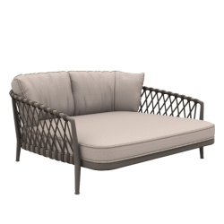 B&B Erica ’19 sofa 153 x 140 cm