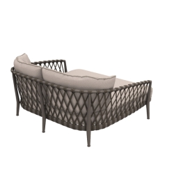 B&B Erica ’19 sofa 153 x 140 cm