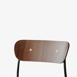 &tradition_Pavilion Bar Stool AV10_walnut_vidar333_brass