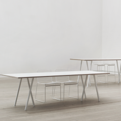 Loop Stand Table, valkoinen, 4 kokoa