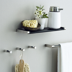 Vipp 6, kylpyhuonehylly - Formverk