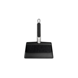 vipp broom and dustpan 