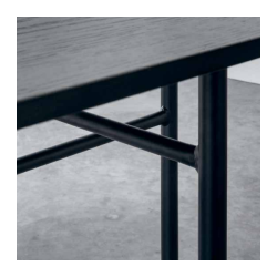 Snaregade Oval Table 