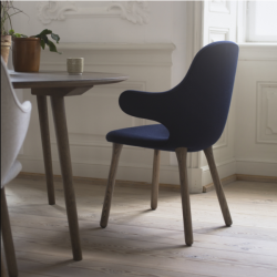 &Tradition_Catch Chair_wooden legs