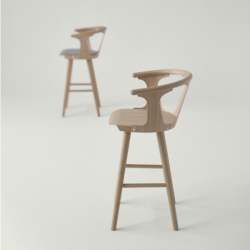 In Between Barstool white oiled oak