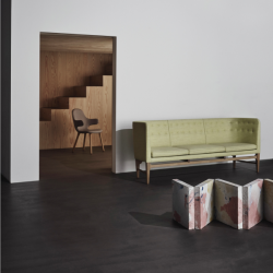 &Tradition_Mayor Sofa AJ5_other fabrics