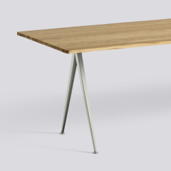 Pyramid Table 02/250 x 85