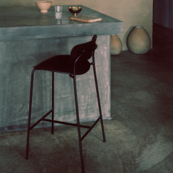 &tradition_Pavilion Bar Stool AV7