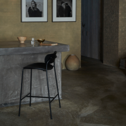 &tradition_Pavilion Bar Stool AV7