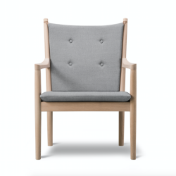 fredericia_Wegner 1788 Easy Chair_soaped oak_rime151