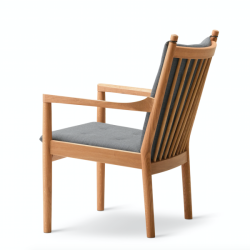 fredericia_Wegner 1788 Easy Chair_soaped oak_rime151