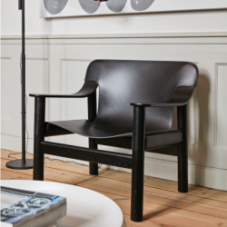 Hay_Bernard_black frame