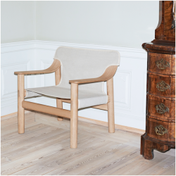 Hay_Bernard_matt lac oak frame