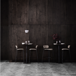 &tradition_pavilion bar stool 65_AV14_vidar 333