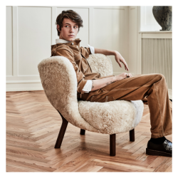 &Tradition_little petra_walnut_sahara