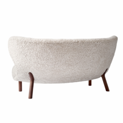 &tradition_little petra sofa VB2_moonlight_white oiled walnut