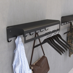 formverk_profil coatrack_wall