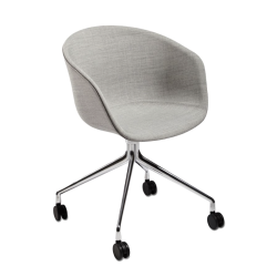 AAC 25, pyörillä, verhoiltu