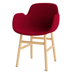 Form Armchair käsinojallinen tuoli, verhoiltu tammi