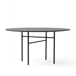 Snaregade Round Table, musta tammi, 2 kokoa